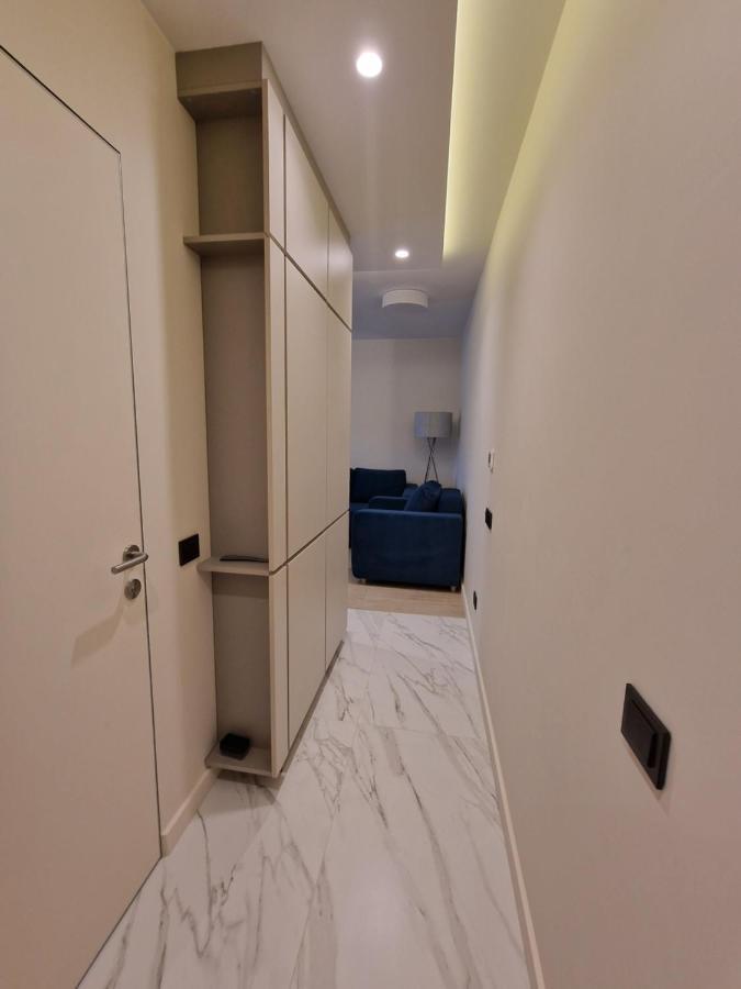 Апартаменты Modern Located One Bed Flat Max 3 Person Included Kids No Bicycle Space Паланга